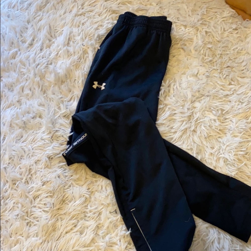 Black sweatpants
